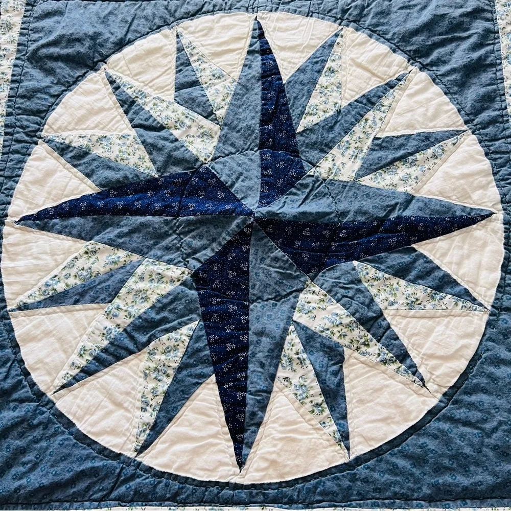 🌊 Vintage Handmade Compass Star Quilt – 42” x 42”